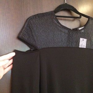 DKNY LBD 💄🕶